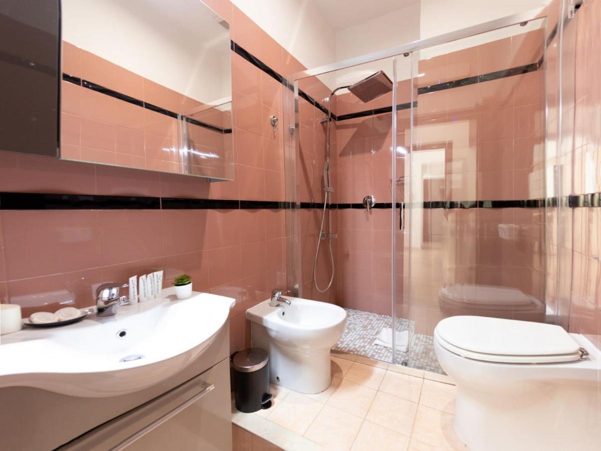 The Best Rent - Spacious Apartment Near Roma Termini Station Extérieur photo
