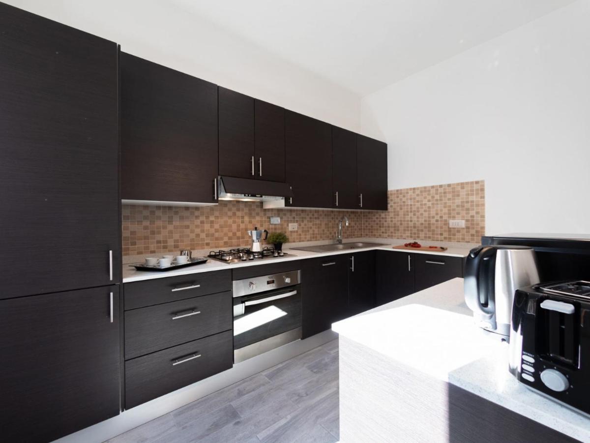 The Best Rent - Spacious Apartment Near Roma Termini Station Extérieur photo