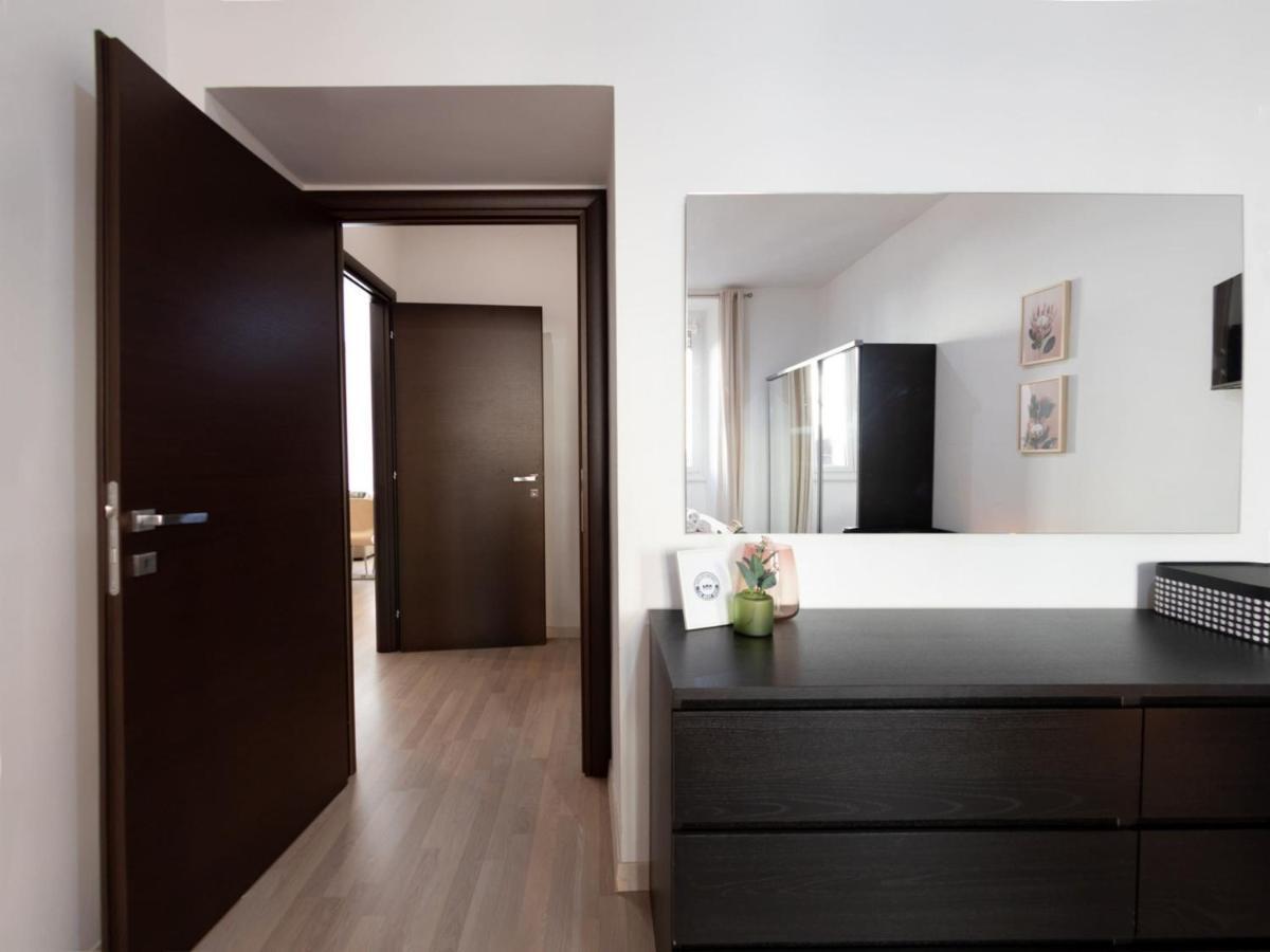 The Best Rent - Spacious Apartment Near Roma Termini Station Extérieur photo